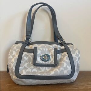Coach Classic C Gray & White Signature Shoulder Bag